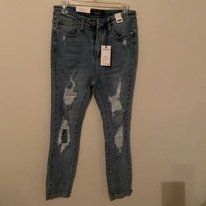 High waisted skinny jeans 5/24 tags on them.all sales final